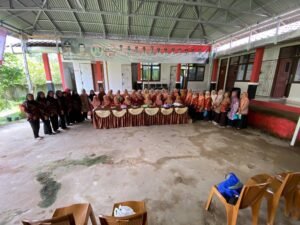Rapat rutin Dharma Wanita Persatuan Kecamatan Sembawa di Kantor Camat Sembawa