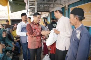 Suasana penyerapan aspirasi warga saat reses Wakil Ketua MPR RI di Kelurahan Azhar Permai, Kecamatan Talang Kelapa, Banyuasin.