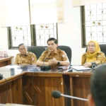 Camat Talang Kelapa Hadiri Rapat Komisi II DPRD Banyuasin Bahas Tindak Lanjut Perizinan dan Operasional Perusahaan