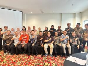 Foto bersama peserta kegiatan monitoring dan evaluasi penyaluran BLT Kesra 2025 yang diikuti Dinsos Banyuasin