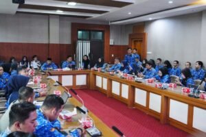 Suasana rapat koordinasi penyusunan LPPD Tahun Anggaran 2025 di Kantor Sekda Banyuasin, Pangkalan Balai.
