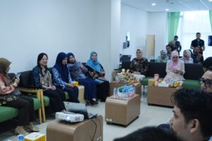 Wabup Banyuasin Netta Indian melakukan hospital tour dan peninjauan layanan di RS Hermina OPI Jakabaring, Kecamatan Rambutan, 6 Februari 2026